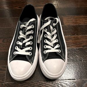 Converse Platform Move